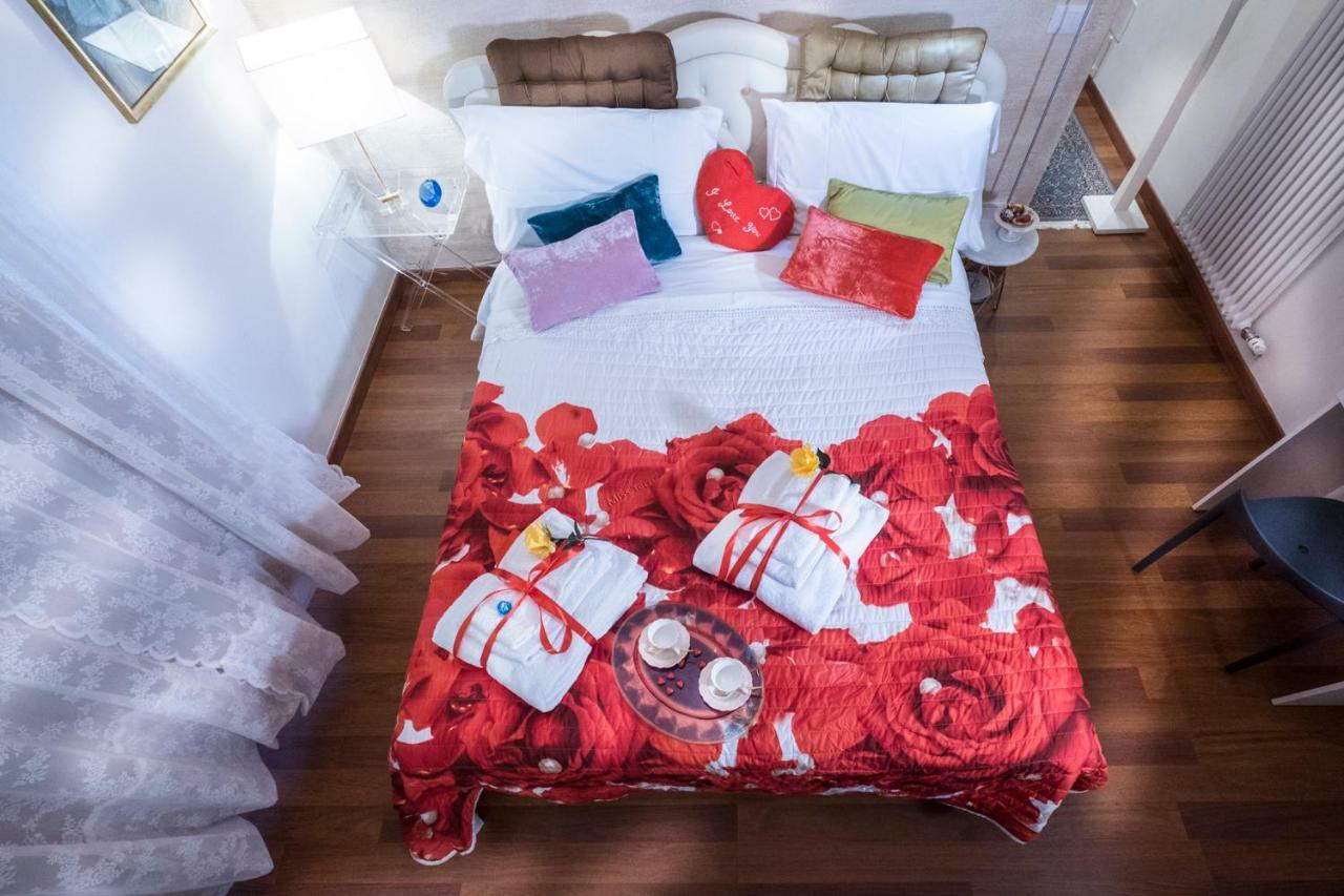 Bed and Breakfast Abbraccio Di Romeo Верона Экстерьер фото