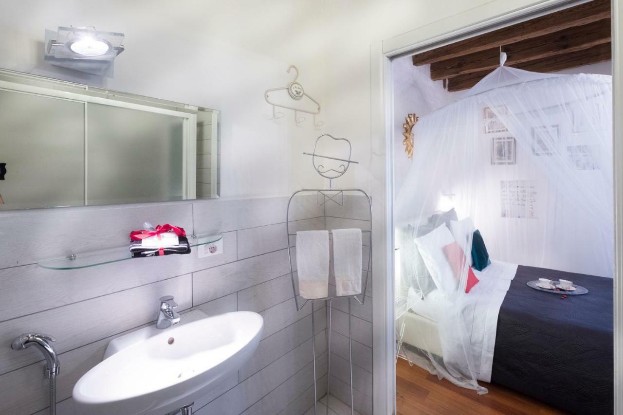 Bed and Breakfast Abbraccio Di Romeo Верона Экстерьер фото