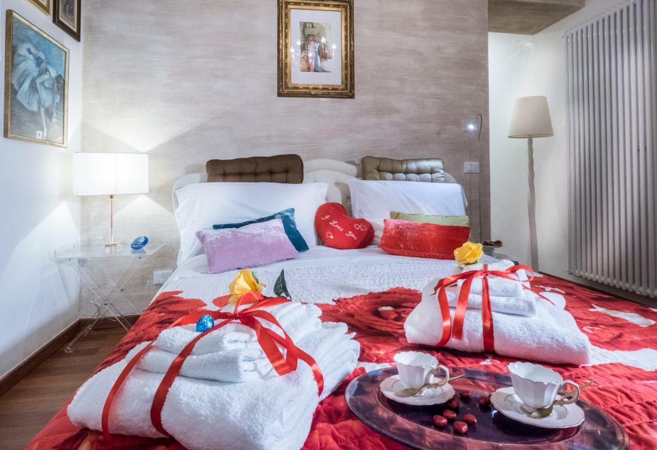 Bed and Breakfast Abbraccio Di Romeo Верона Экстерьер фото