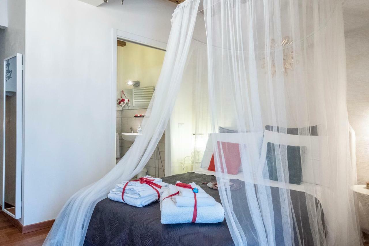 Bed and Breakfast Abbraccio Di Romeo Верона Экстерьер фото